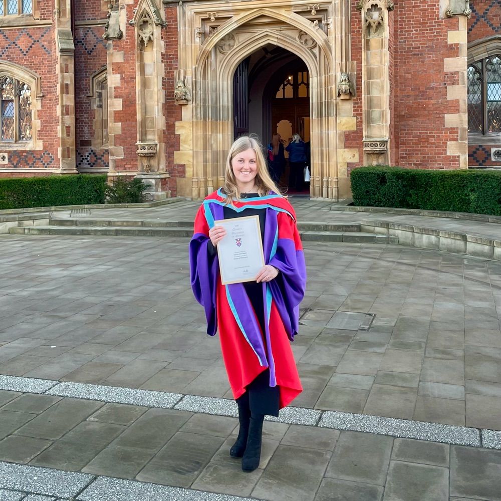 Dr Lauren Smyth