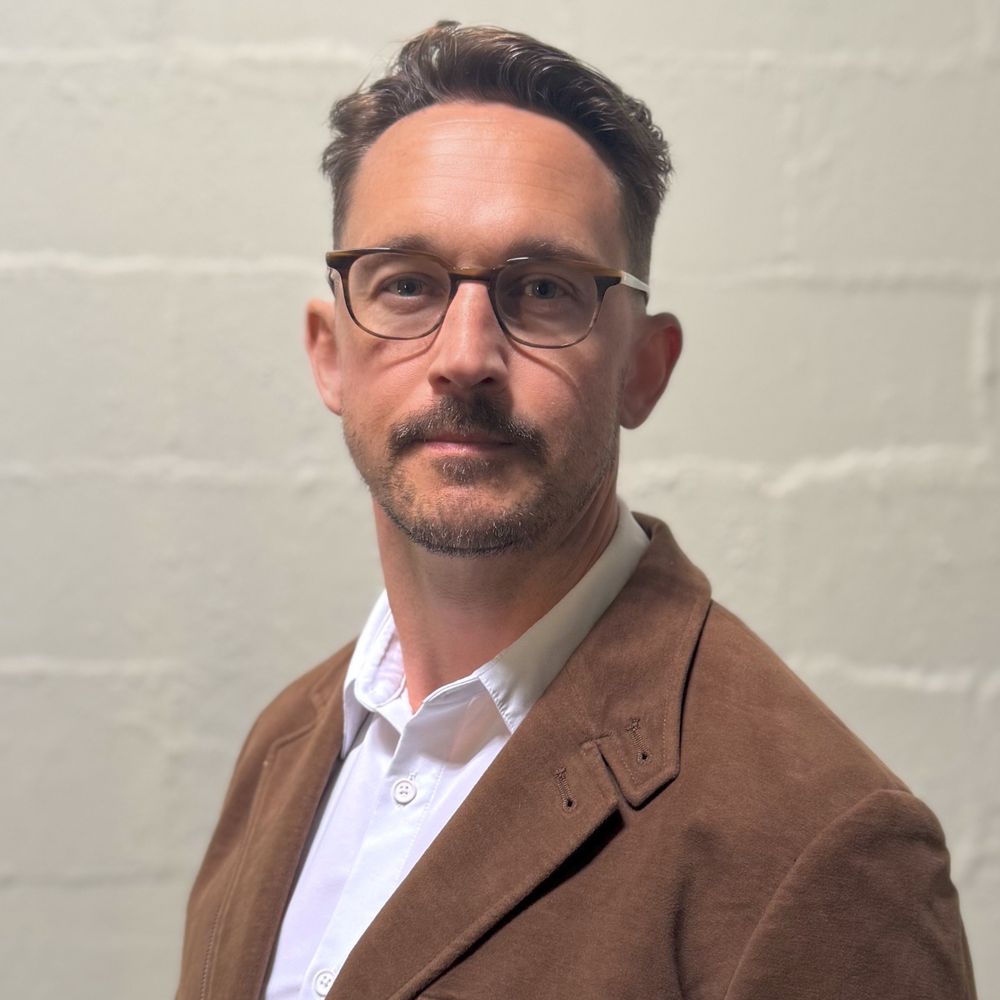 Dr Iain J. Abbott