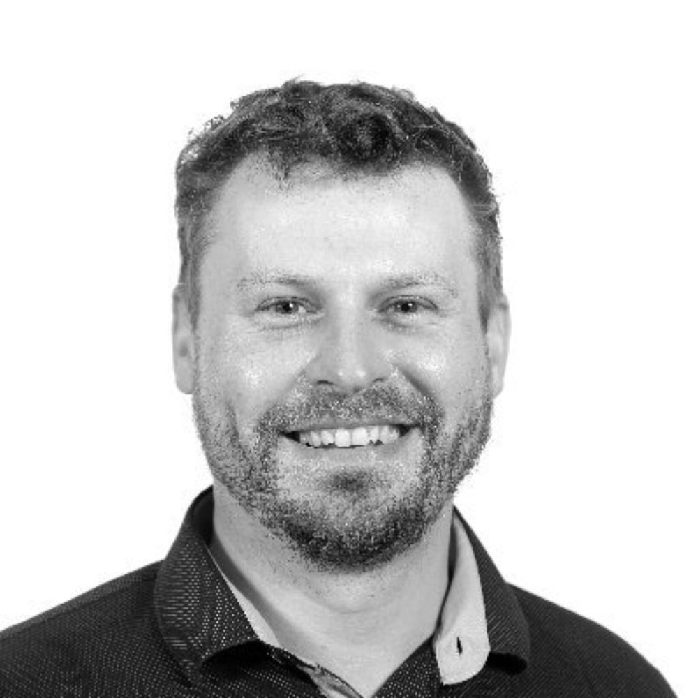 Filip Husnik