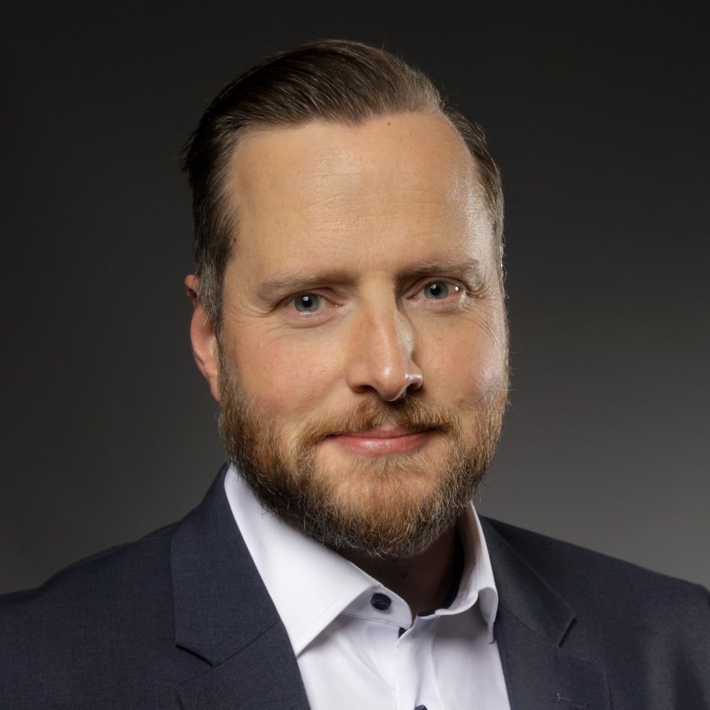 Dr. Simon Lichte