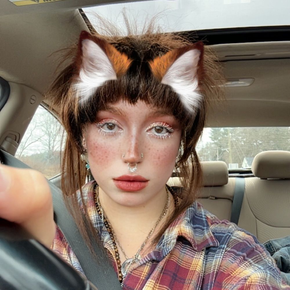 Lilandra 🦋🦊✨