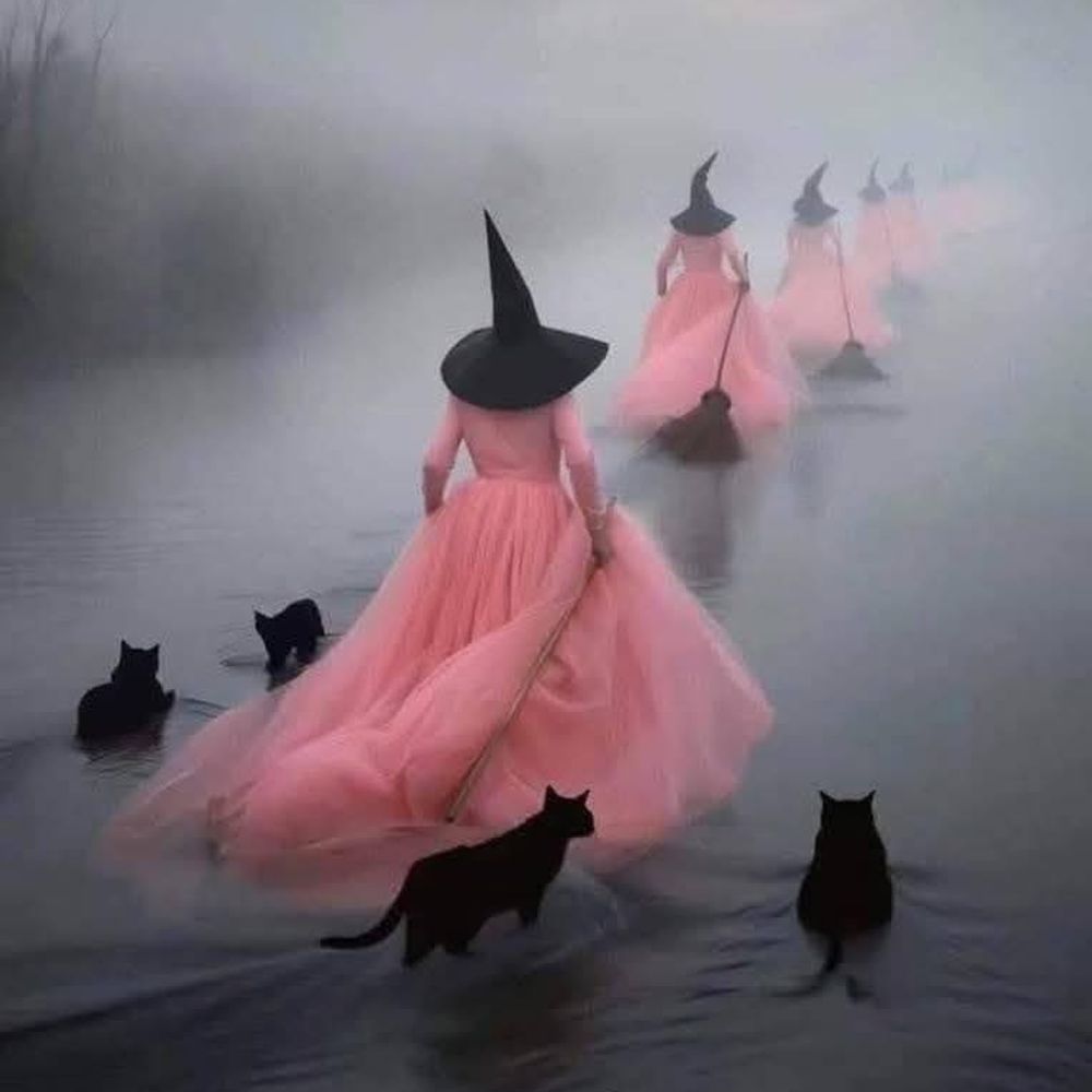 🧙🏻‍♀️ Spooky Elle 👻 Thank You, President Uncle Joe & MVP Harris 💙