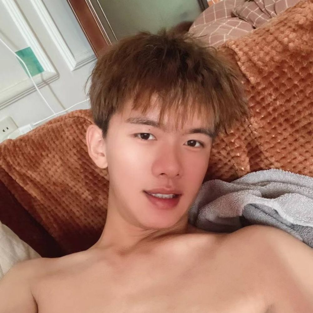 王子涵 🇸🇬 🇨🇳 🇯🇵 🇰🇷 🇲🇾 🇼🇸 🇹🇭