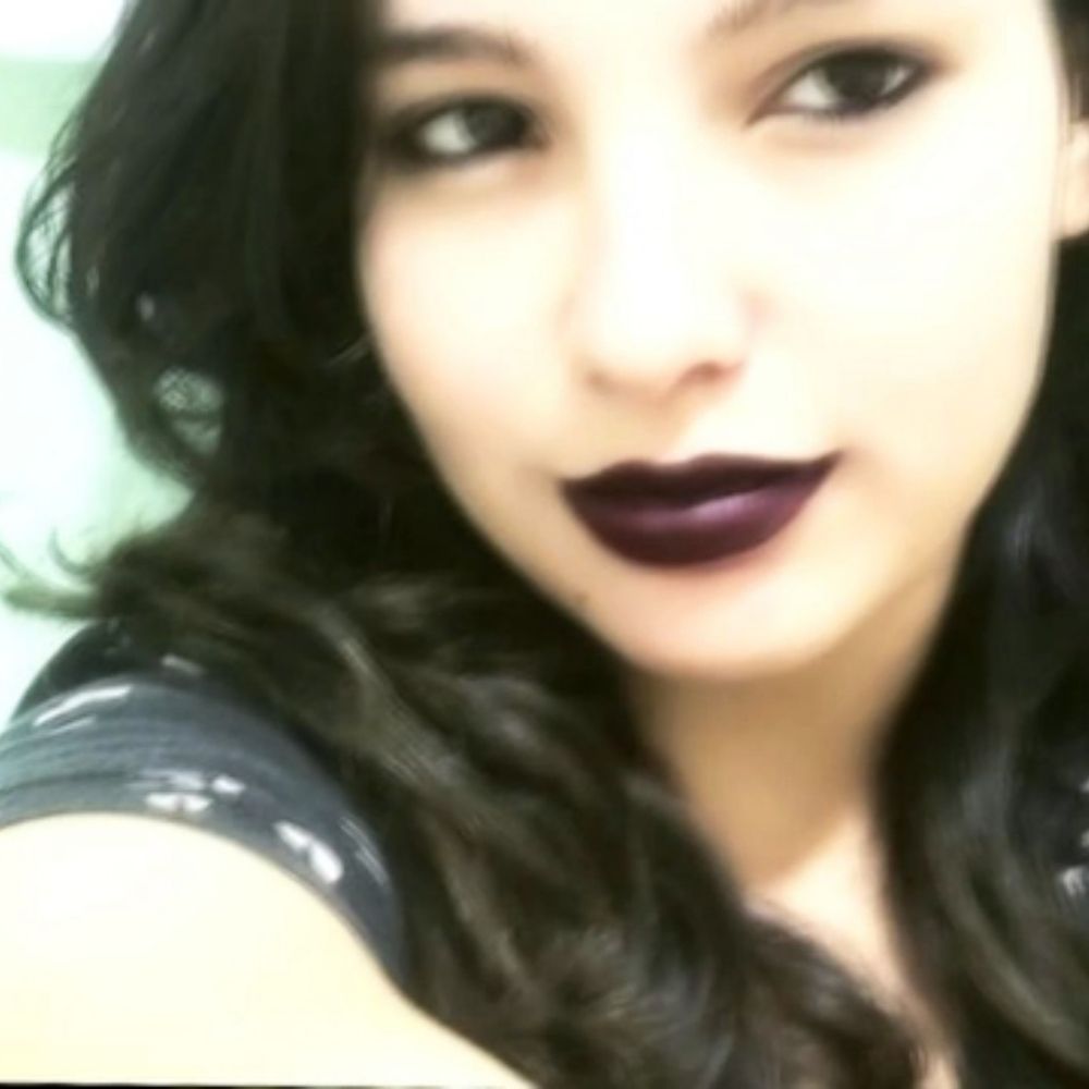 livia.