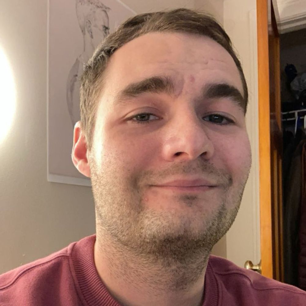 Zach Lee (they/them)