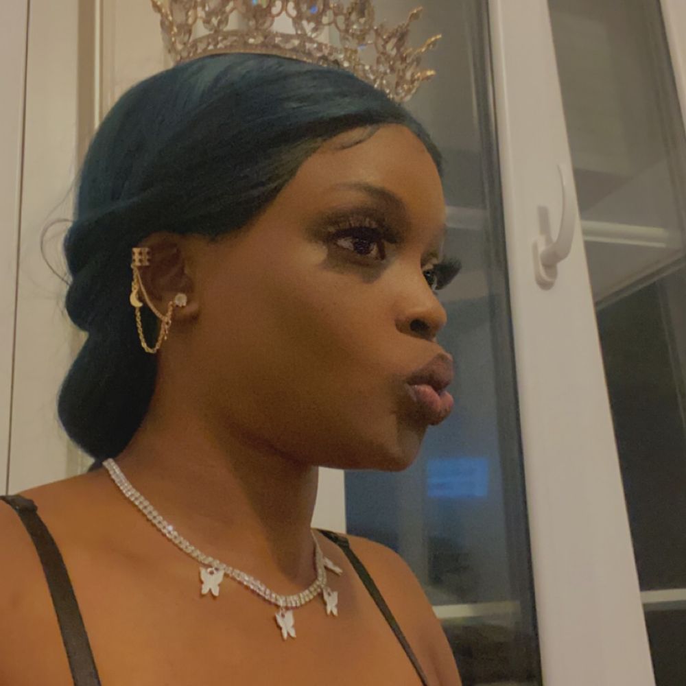 Goddess Chrissy 