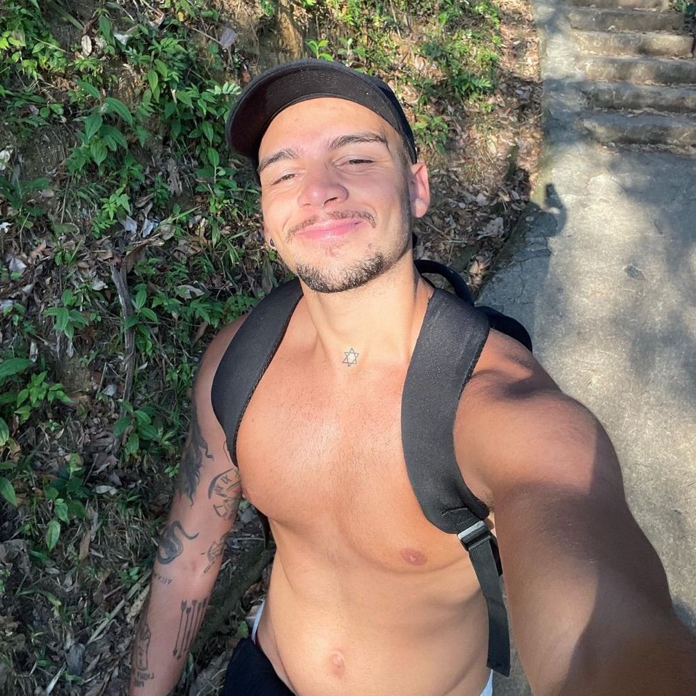 julio macedo (ex tuiteiro)