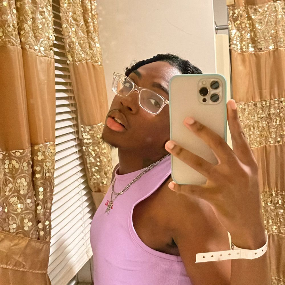 PRETTYINREALLIFE 💗🎀🦋