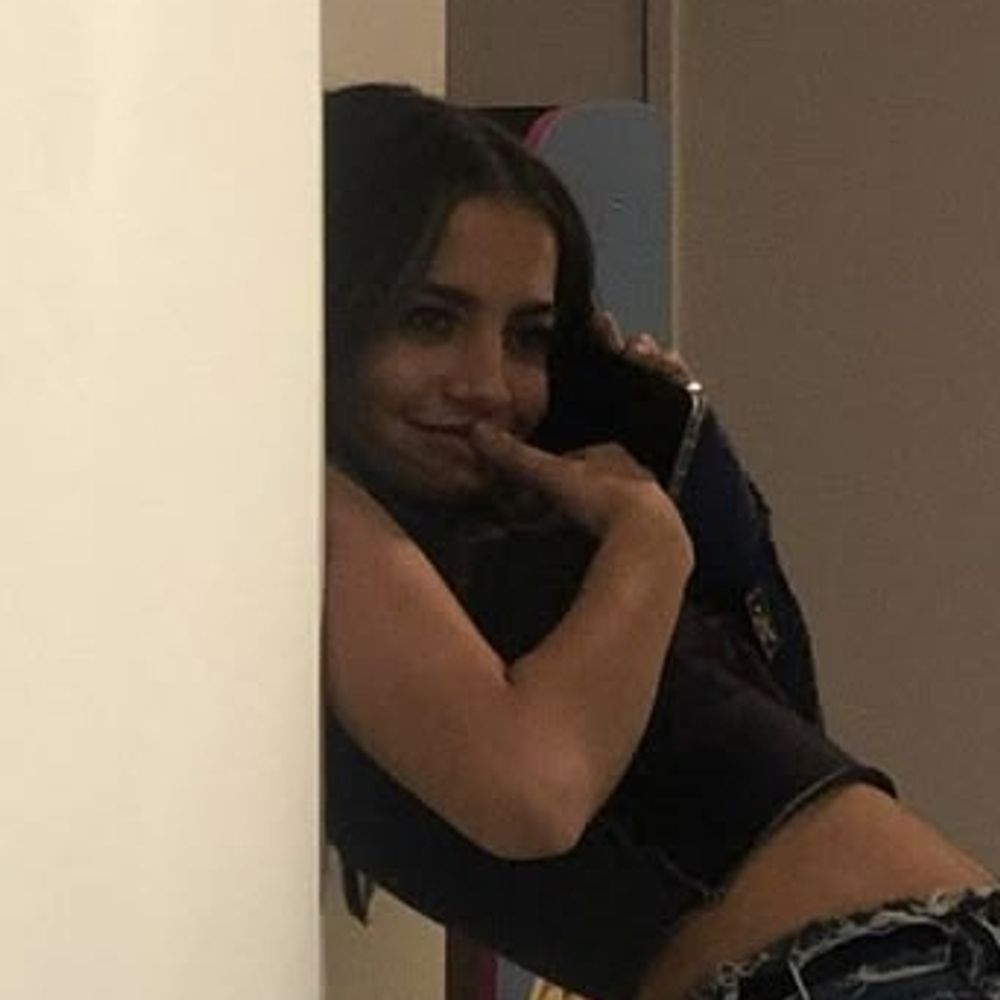 lala.