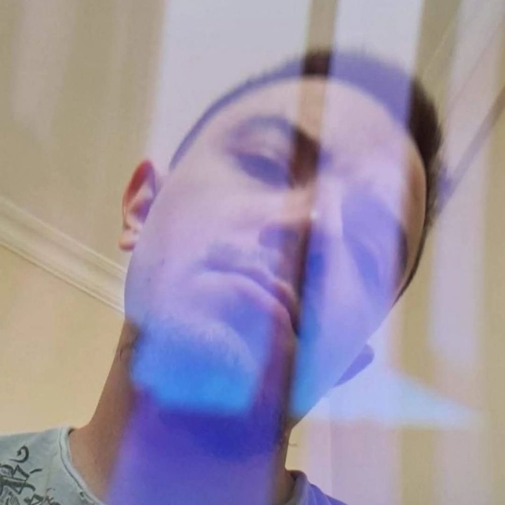 Ayhan Erdem