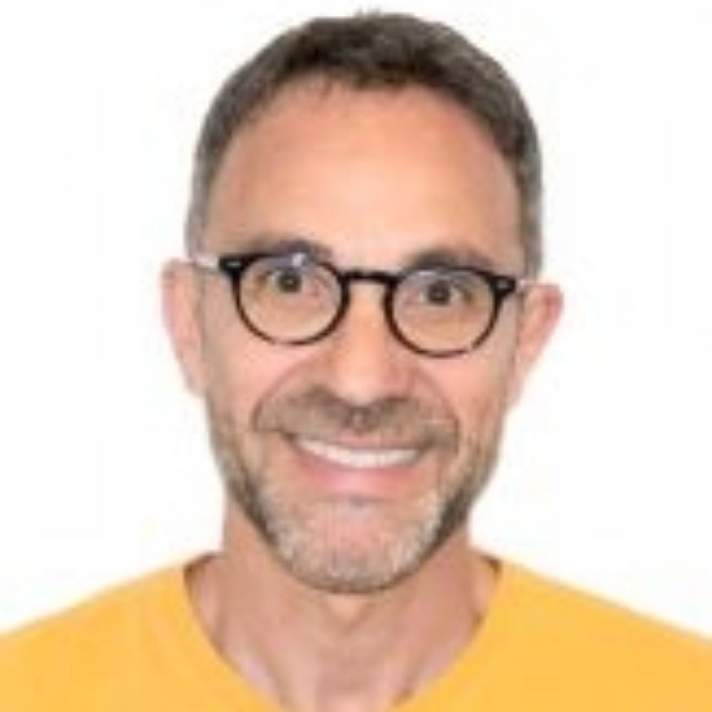 César Plaza