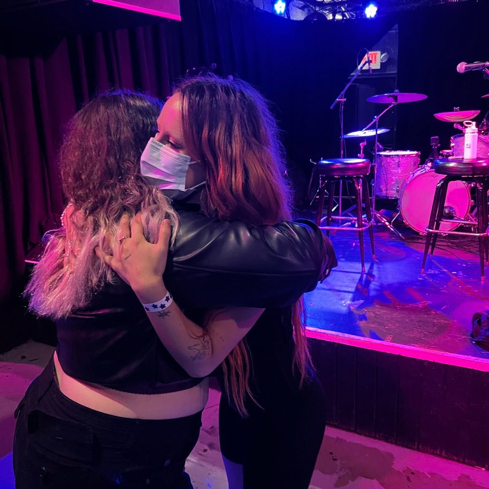 Ashley SAW CARI LIVE 🤍