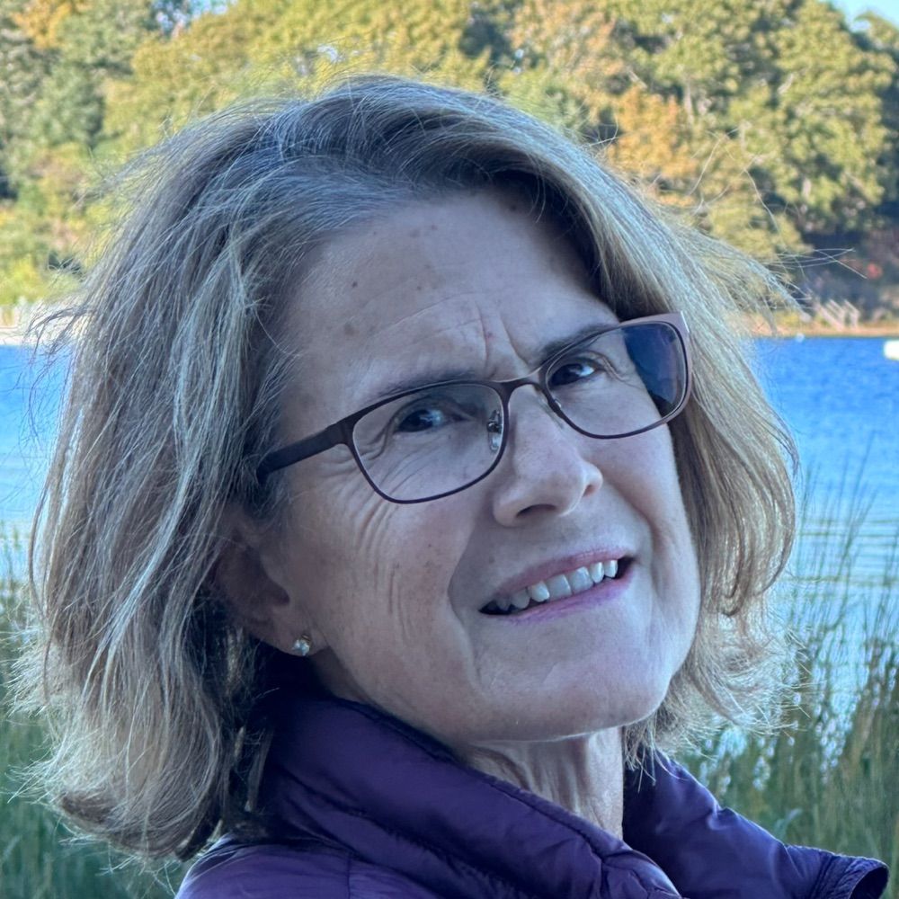 Kate Lynch