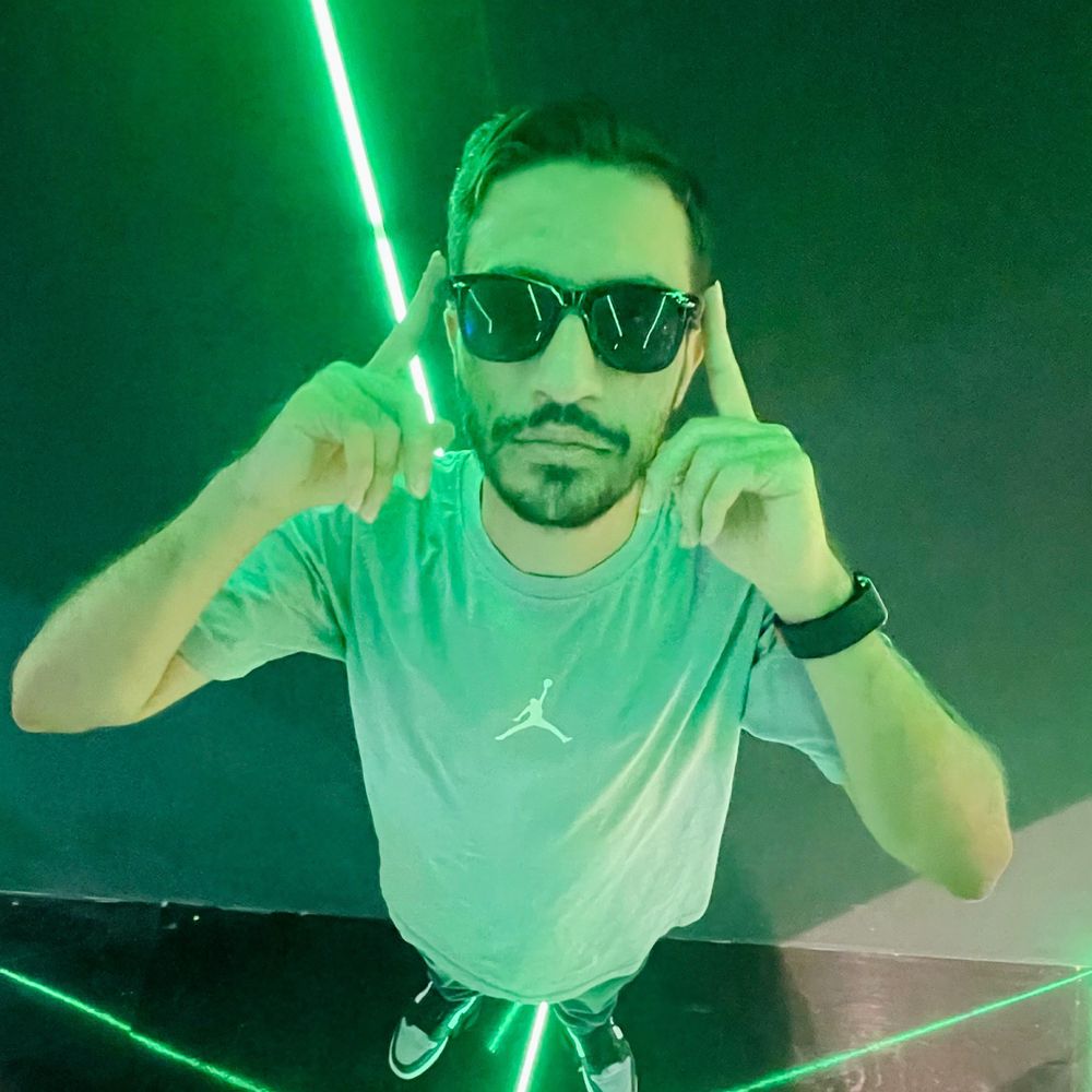 Amirreza Shayesteh Far