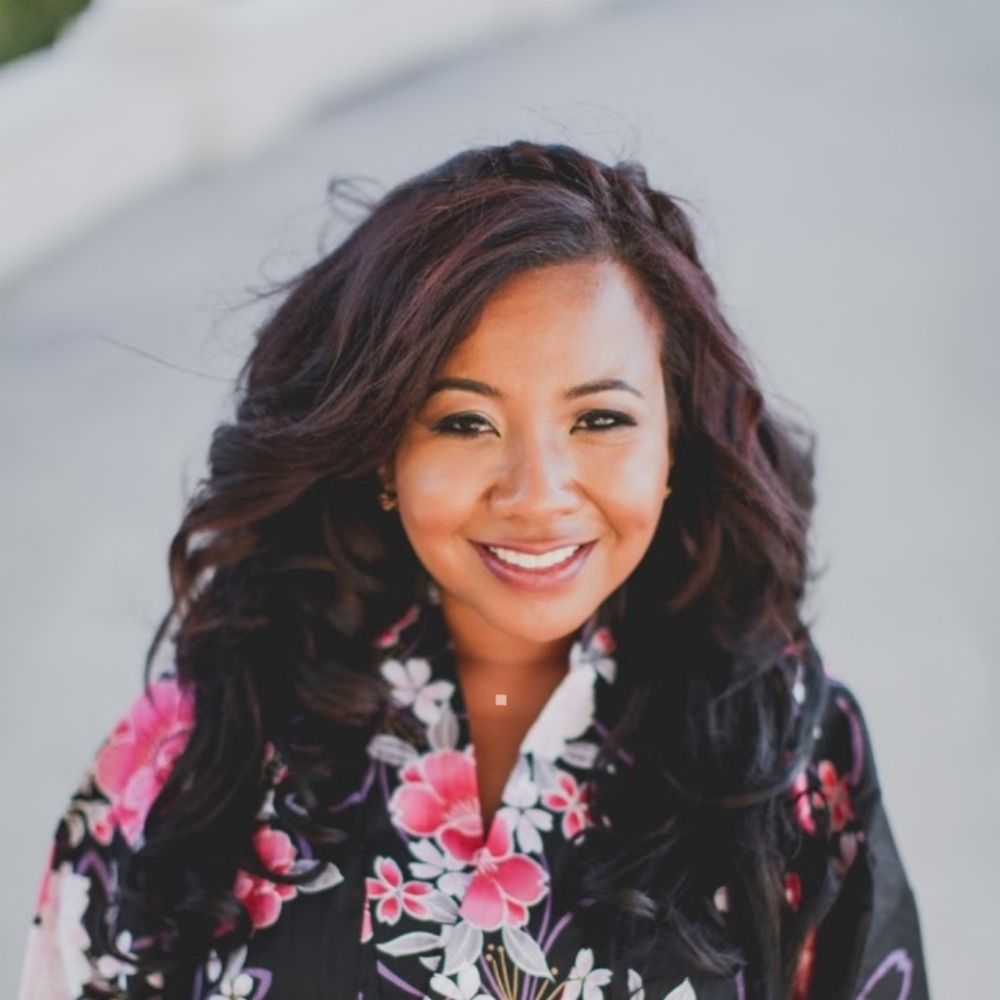 Dr. Sharisa Chan