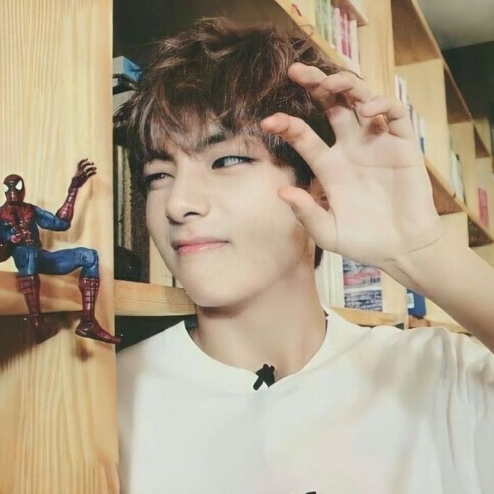 taehyung's gf