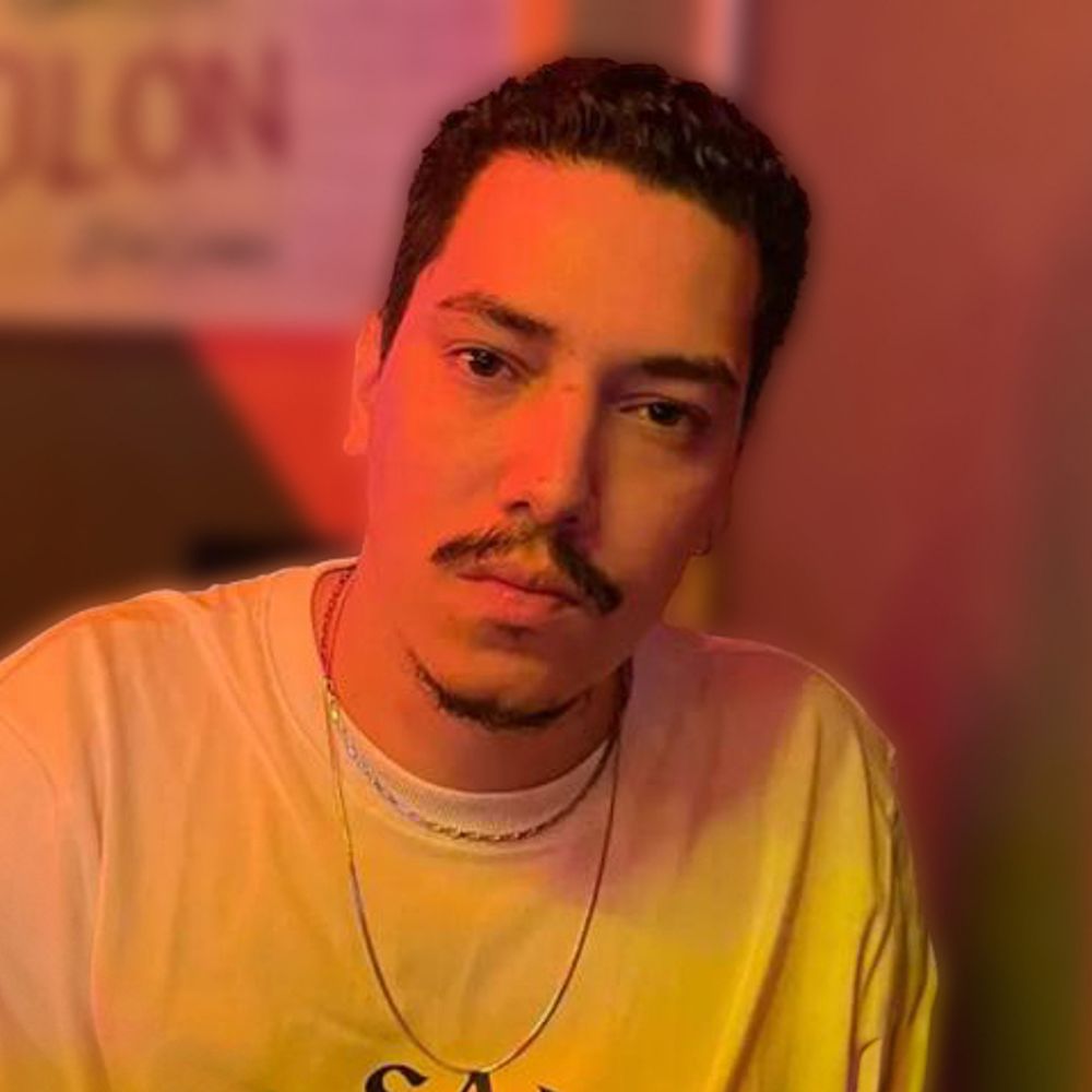 th