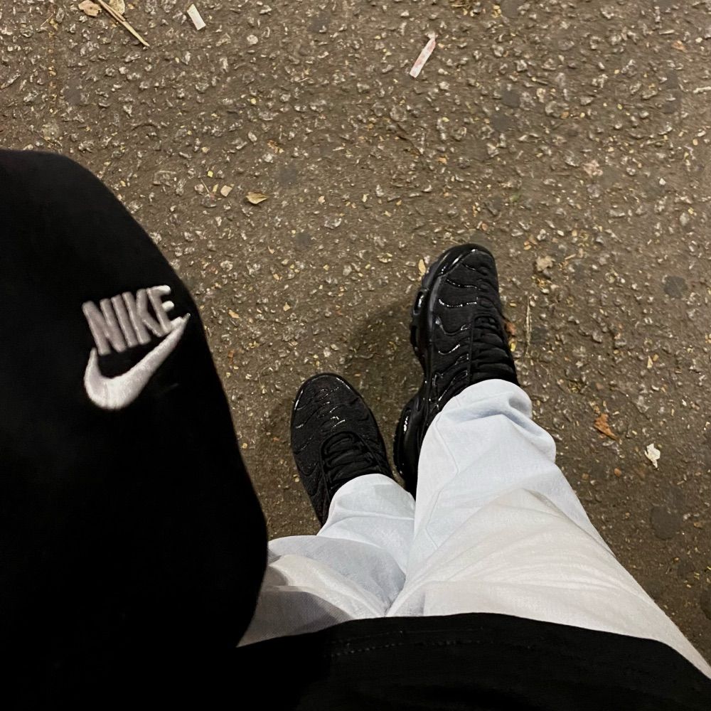 Pehz 🎭