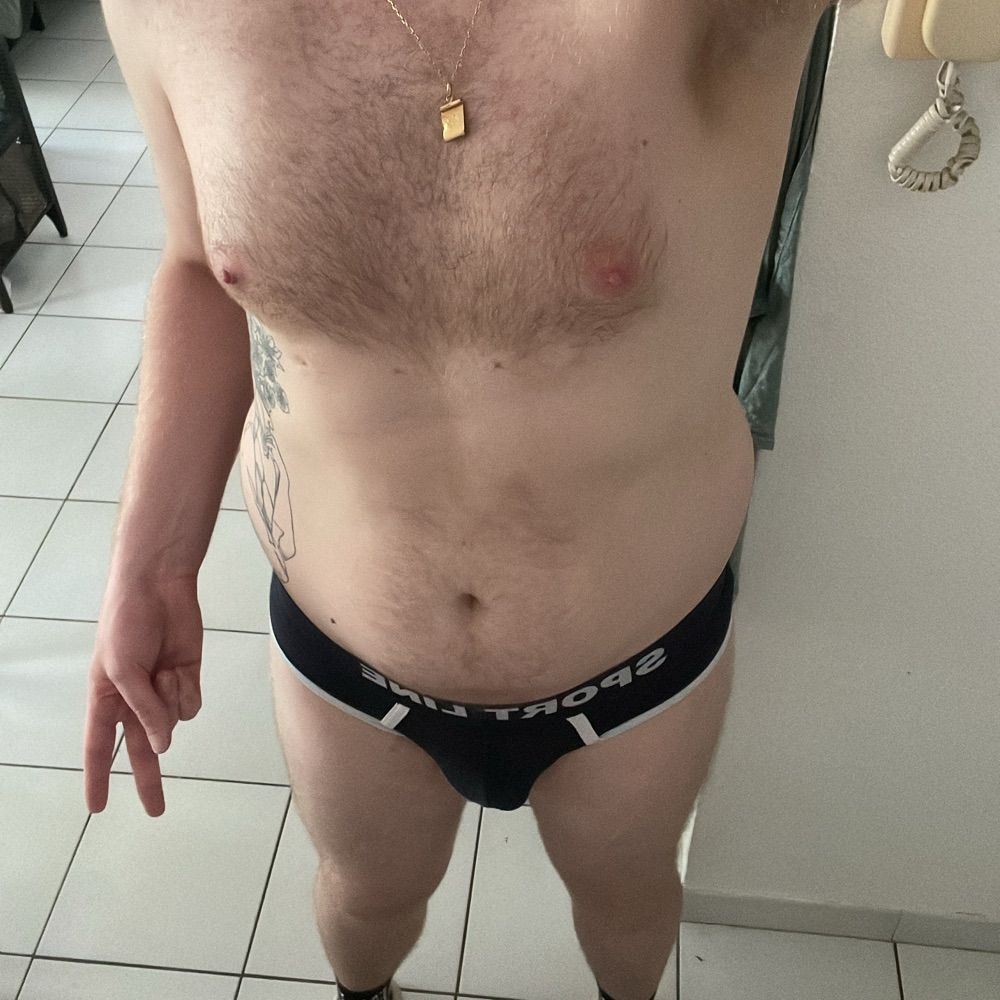 Yourhotginger