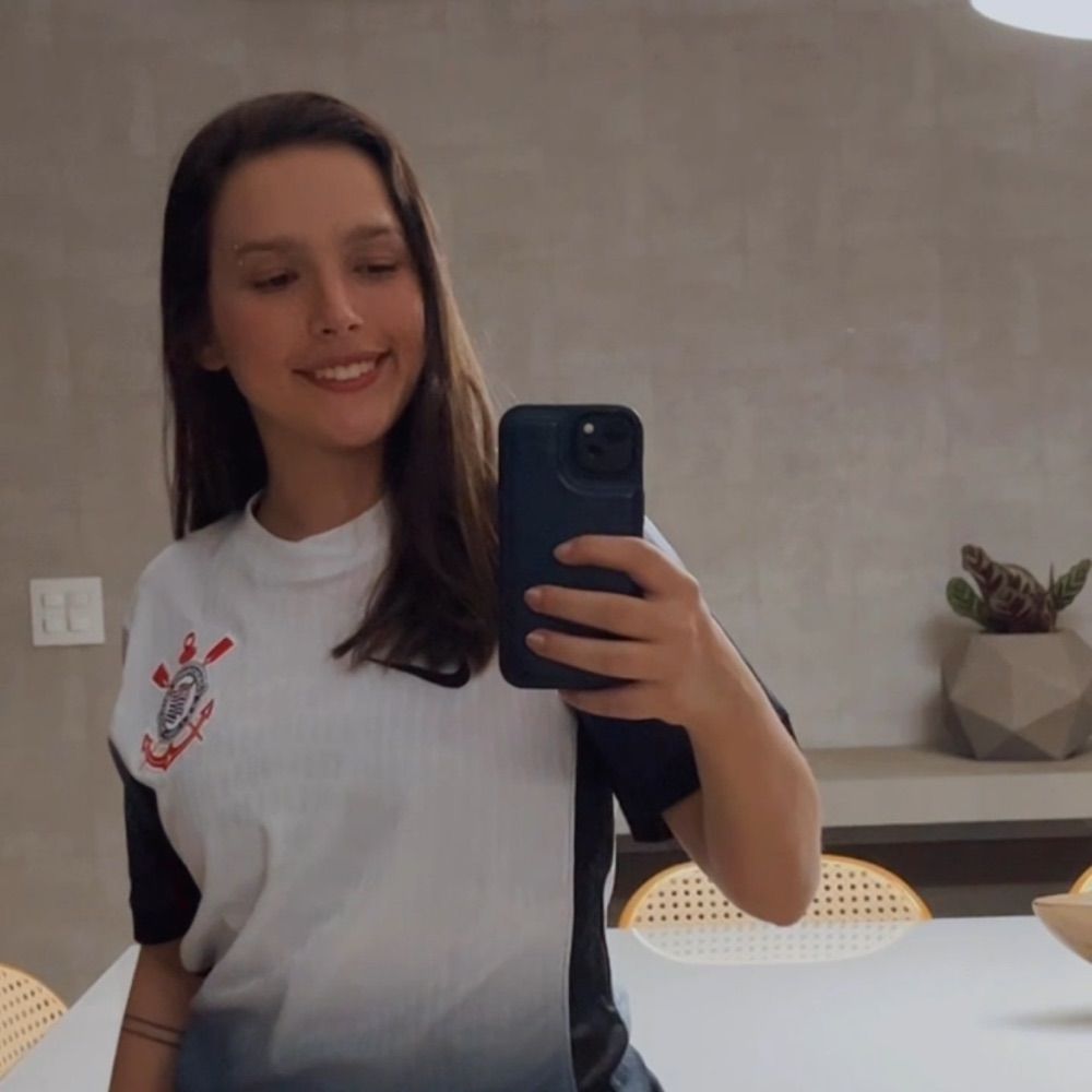 laura