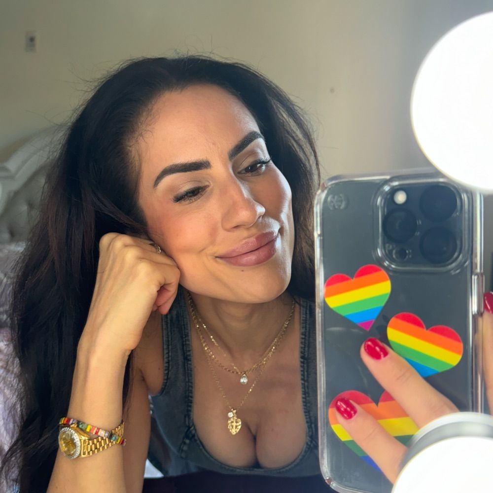 Sophia Spallino 🏳️‍🌈 Lesbian Dating Queen