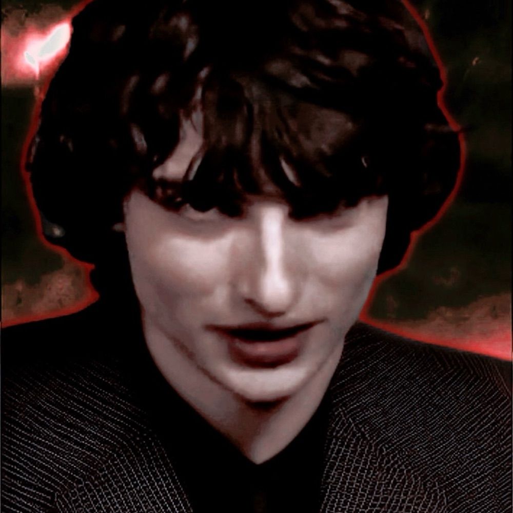 𝐁𝐎𝐖𝐈𝐄.