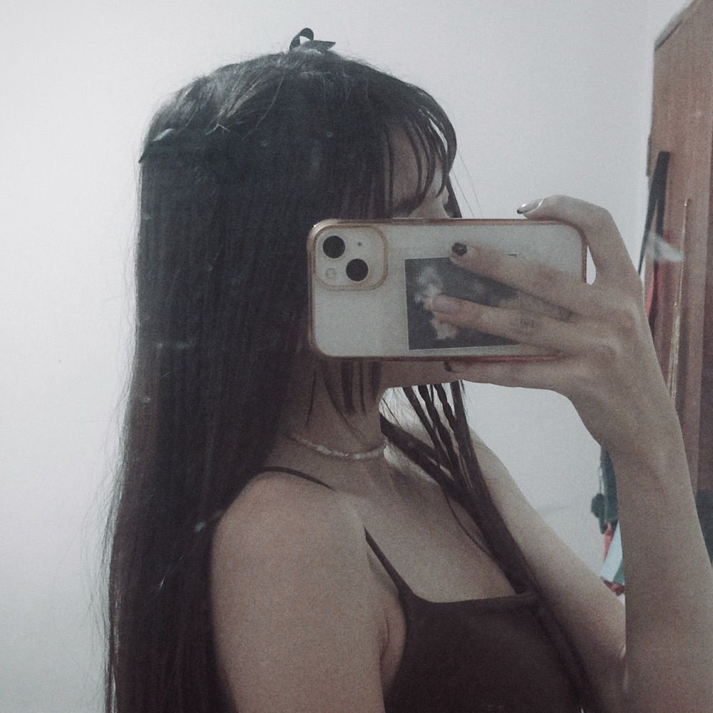 clar ✿ .