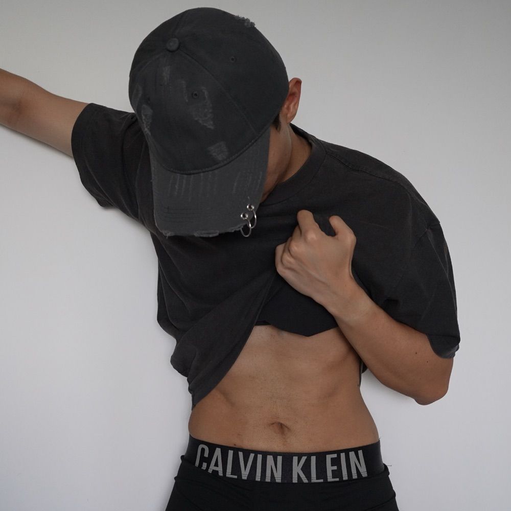 X 🇸🇬