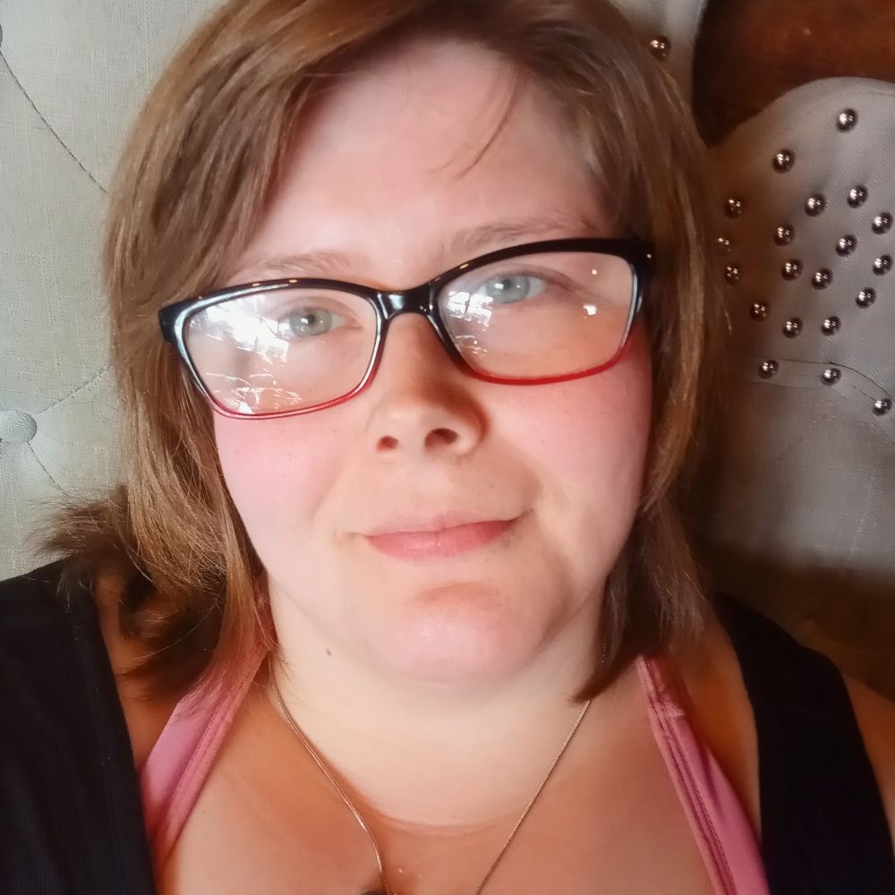 Leon Willow they/she
