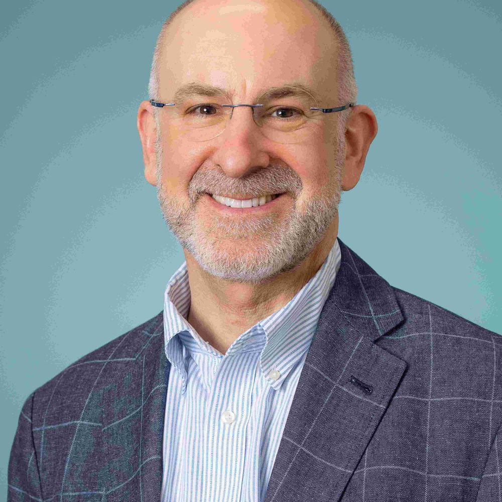 Steven M Silverstein
