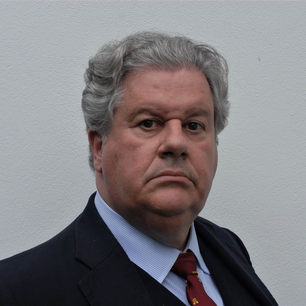 Dr David Lloyd Owen 