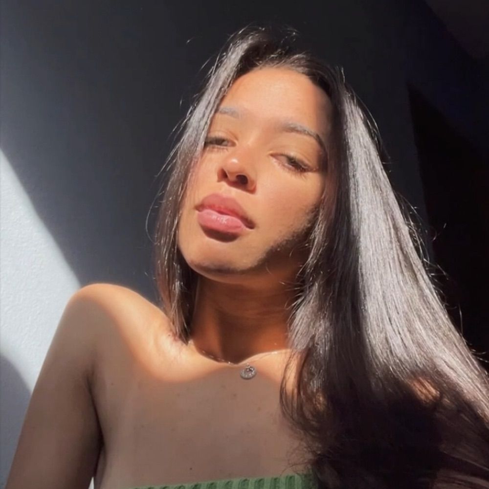 agatha souza
