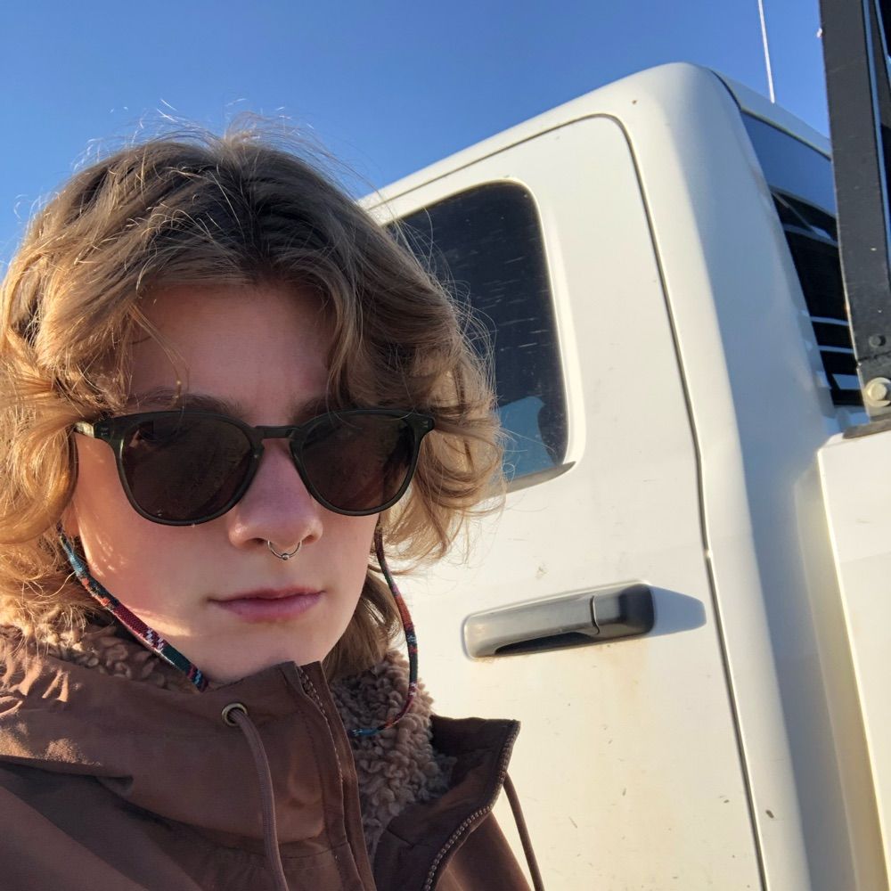 liana (they/them)