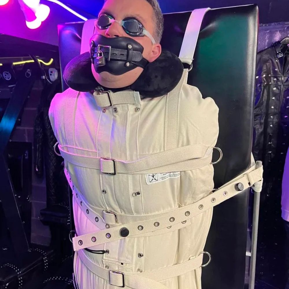submissive chris