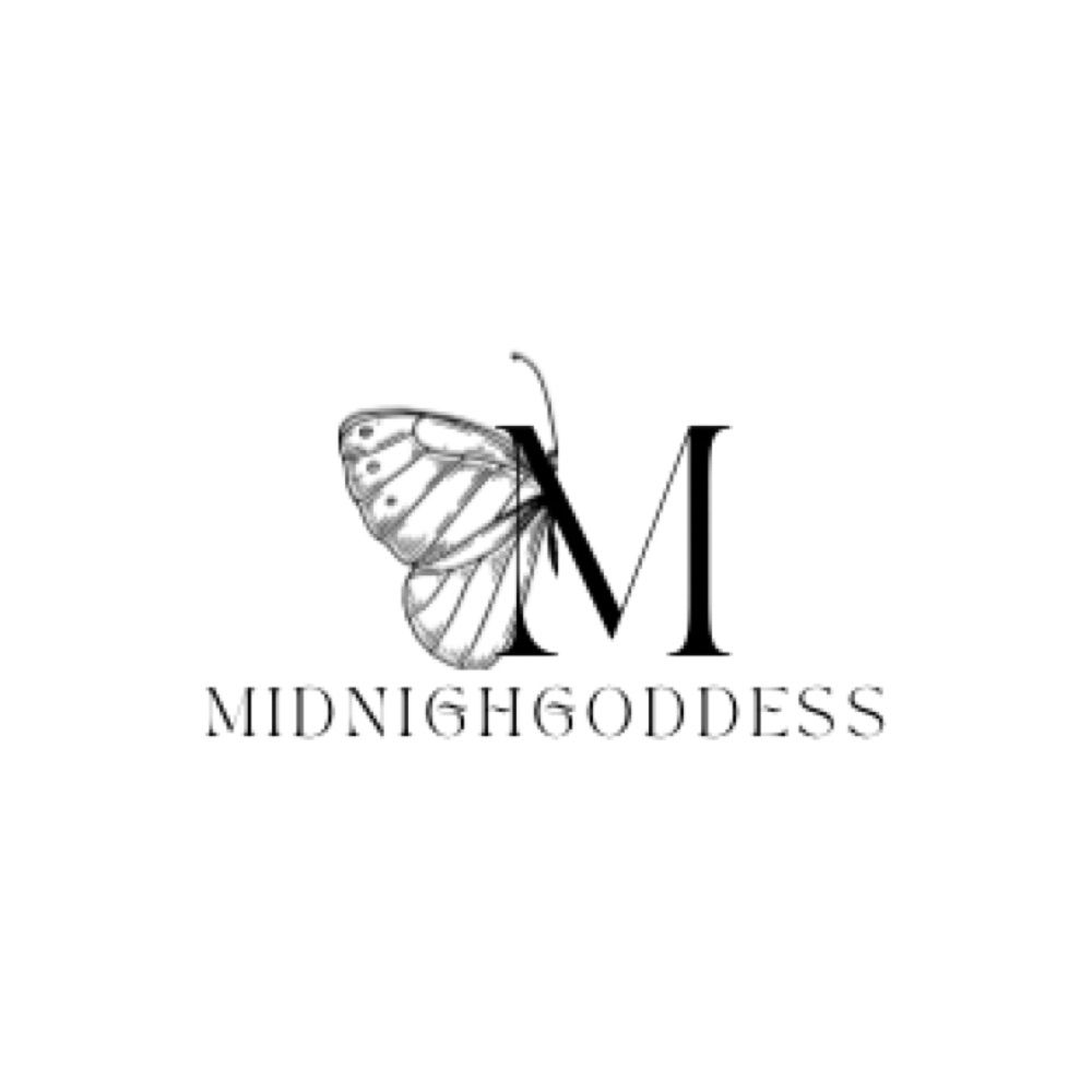 MidnighGoddess555