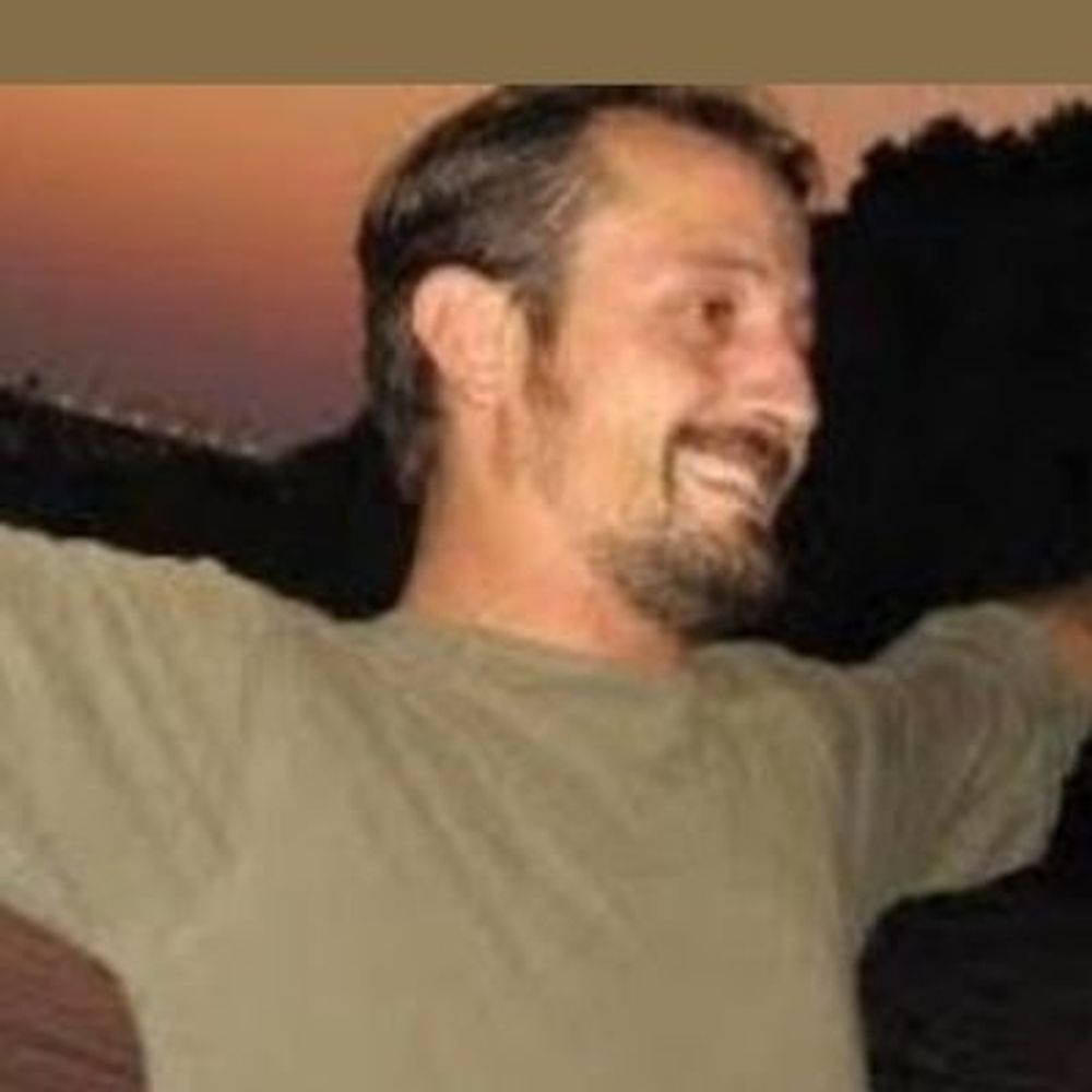 UmutmahiR Rt.bsky.social