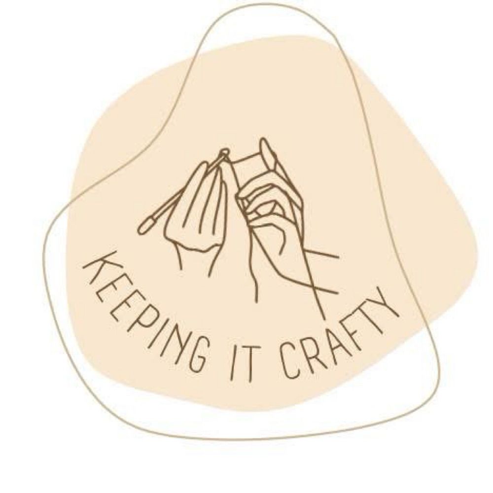 Kayy || keeping it craftyx