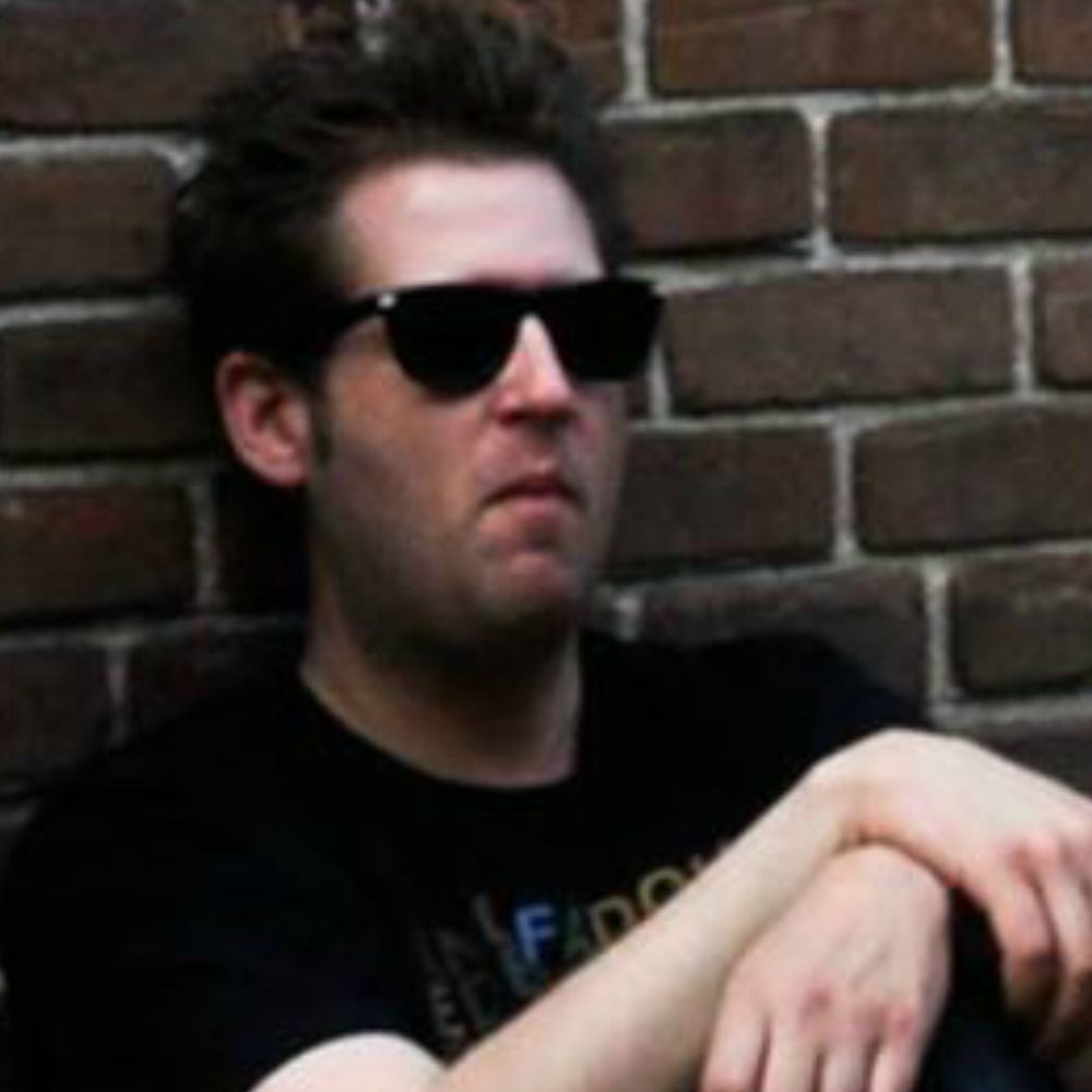 Nik Farr