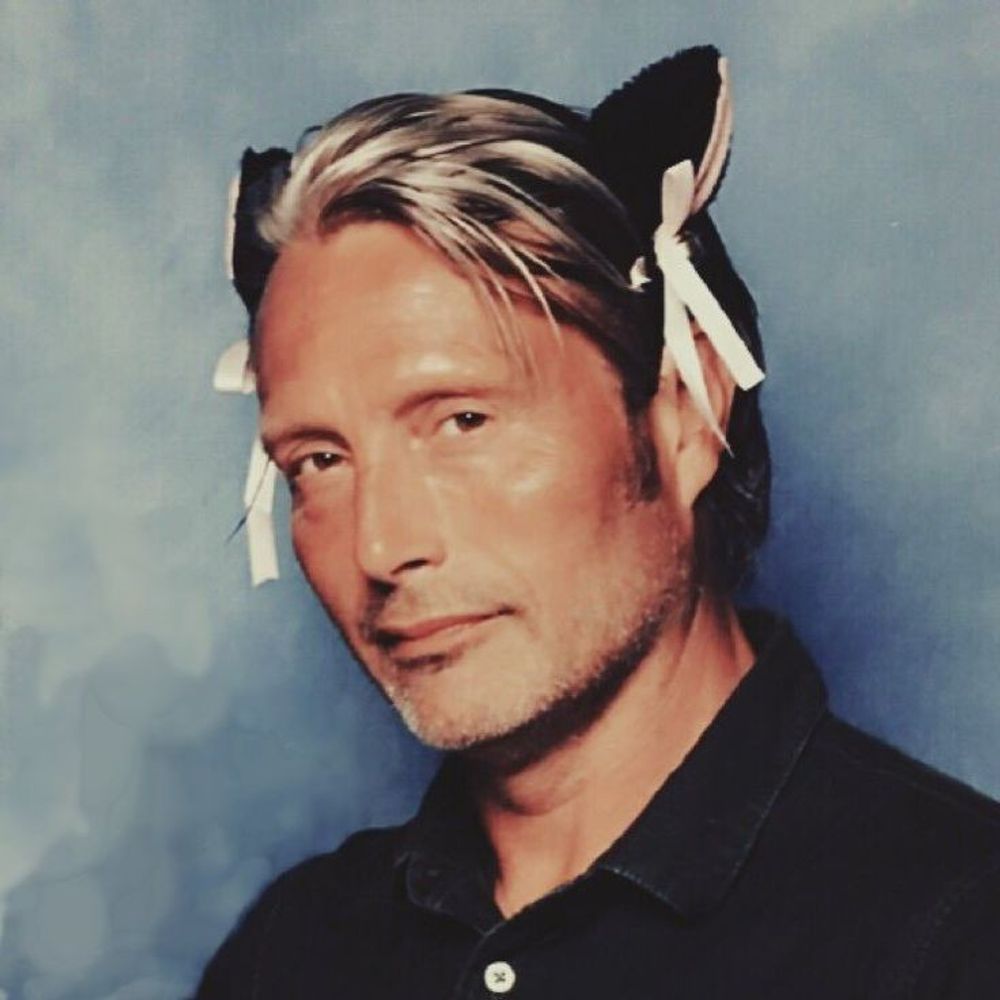 𝕮𝖍𝖔𝖗𝖔𝖓𝖆🎭