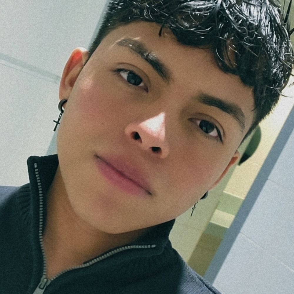 Alex Velasquez