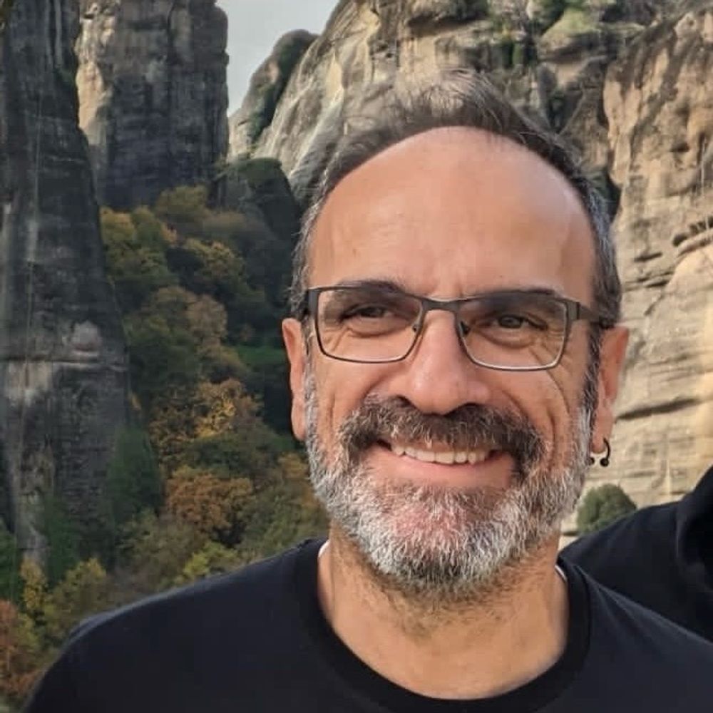 Kostas Kormas                 🐟🦞🐚🦭💩🔬🧪🧬📝 ✈️ 🏳️‍🌈