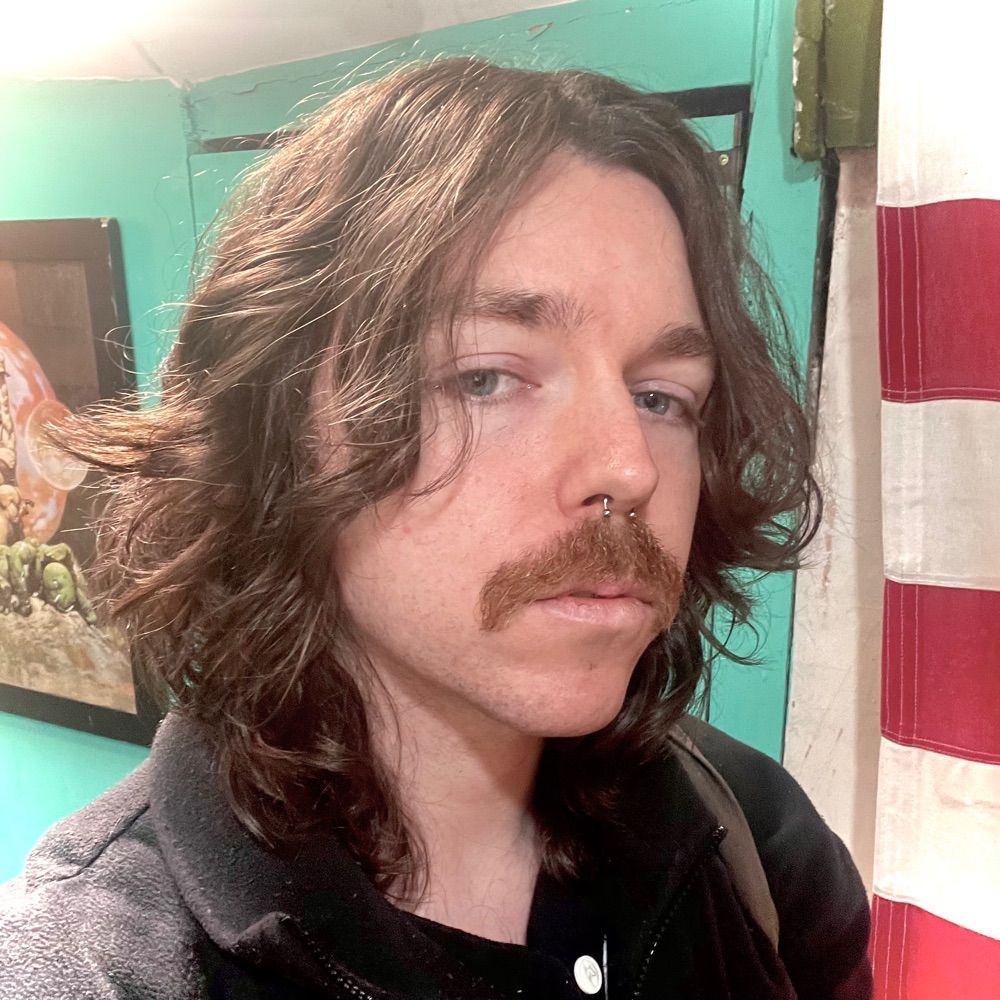 alex (runetooth_)