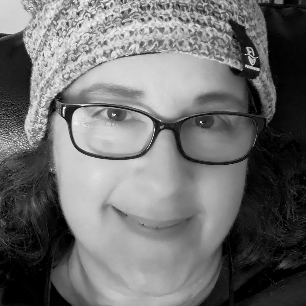 Stephanie L. Harper 🤓🌻🏳️‍🌈