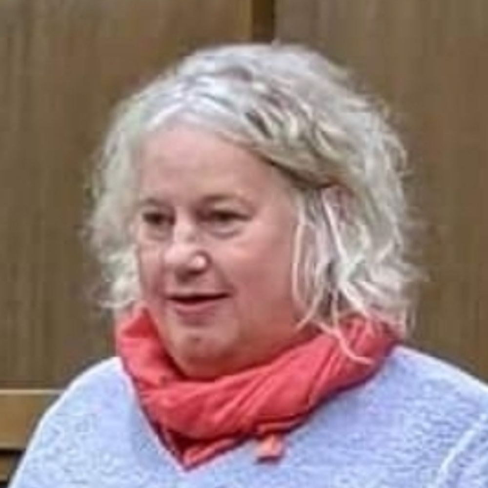 Julia Eberz