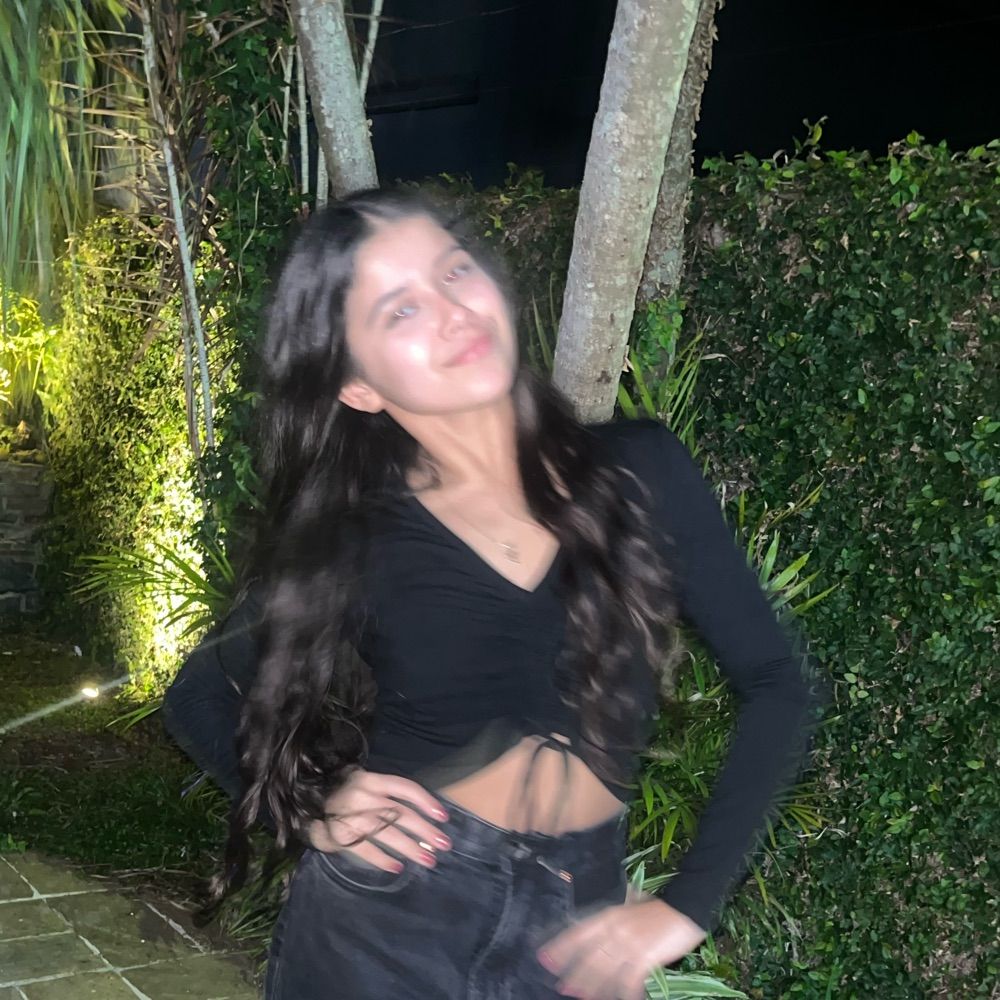 lara 💘