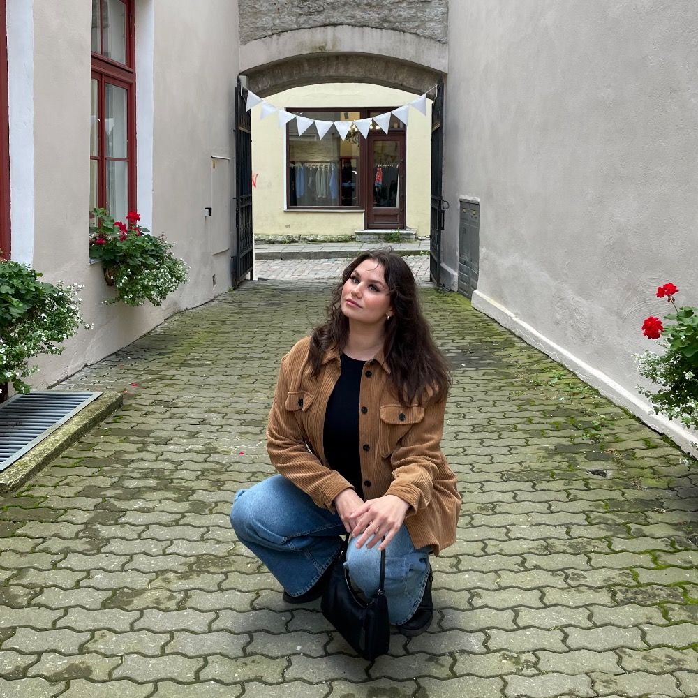essi aurora