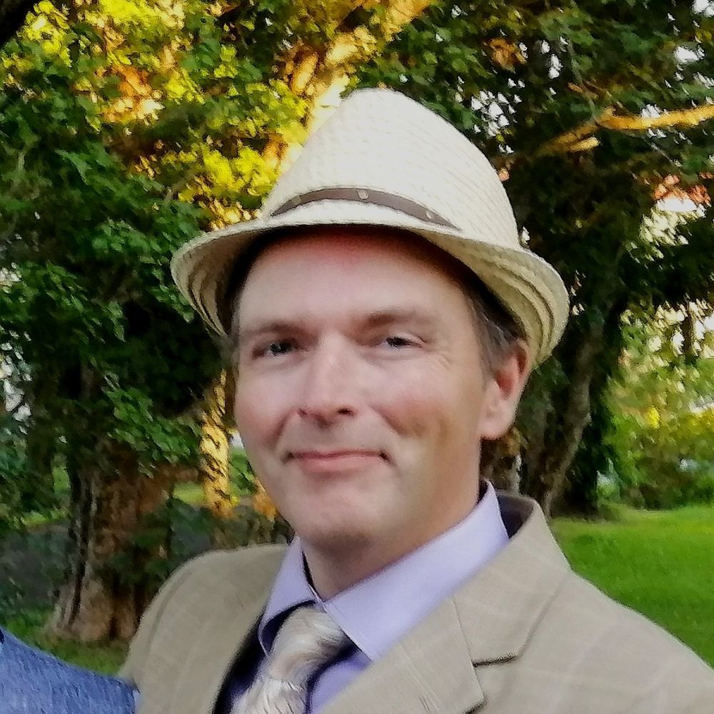 David Elliott 