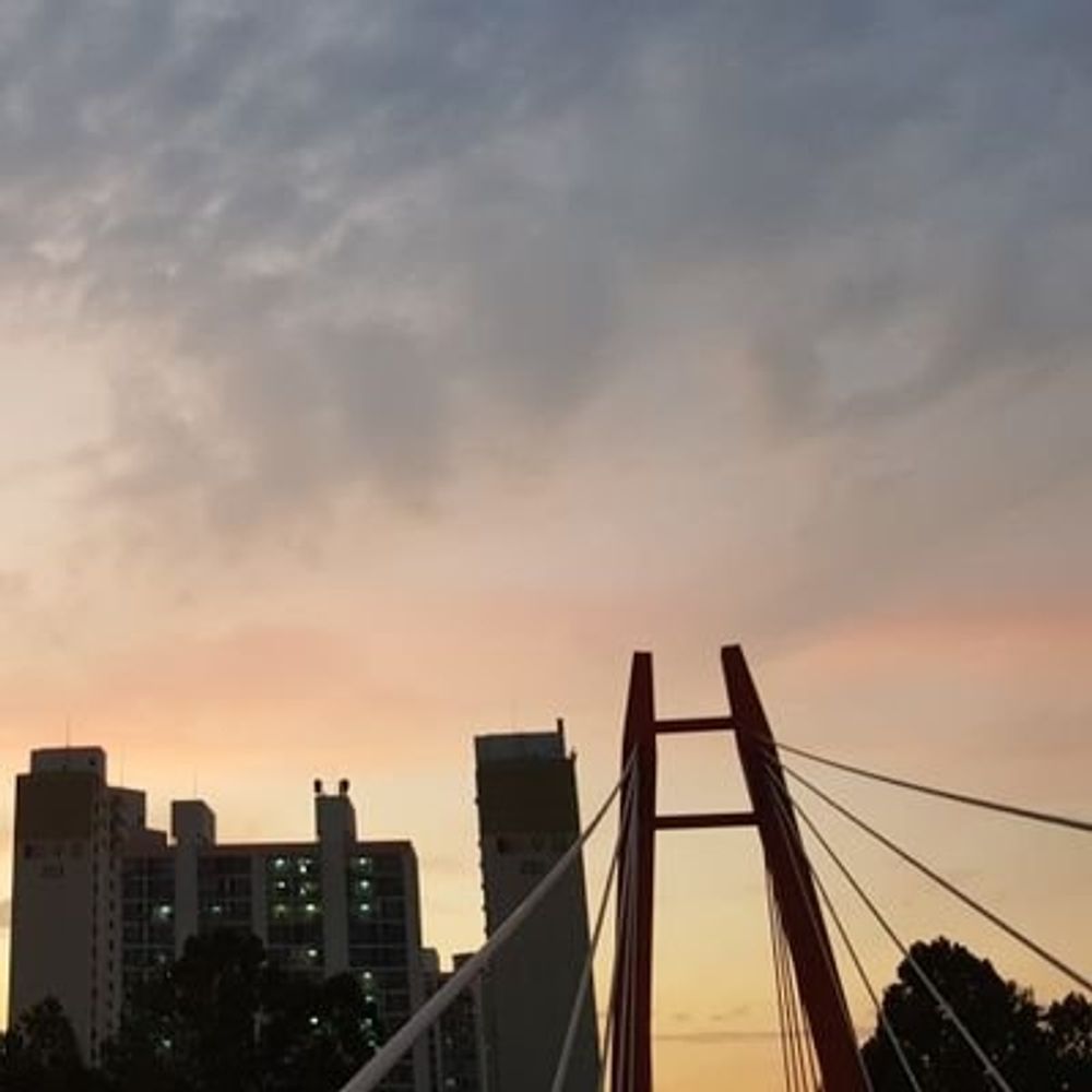 옅음!