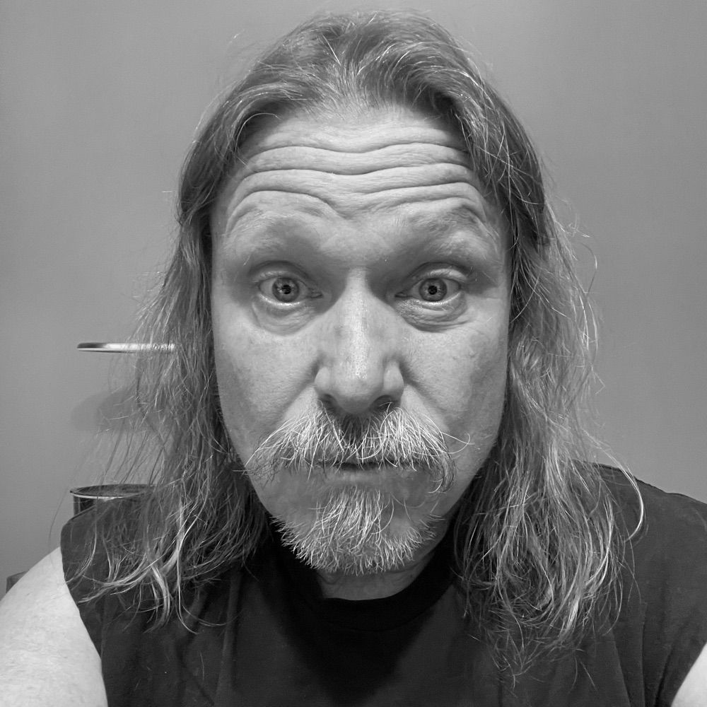 Marc D Regan