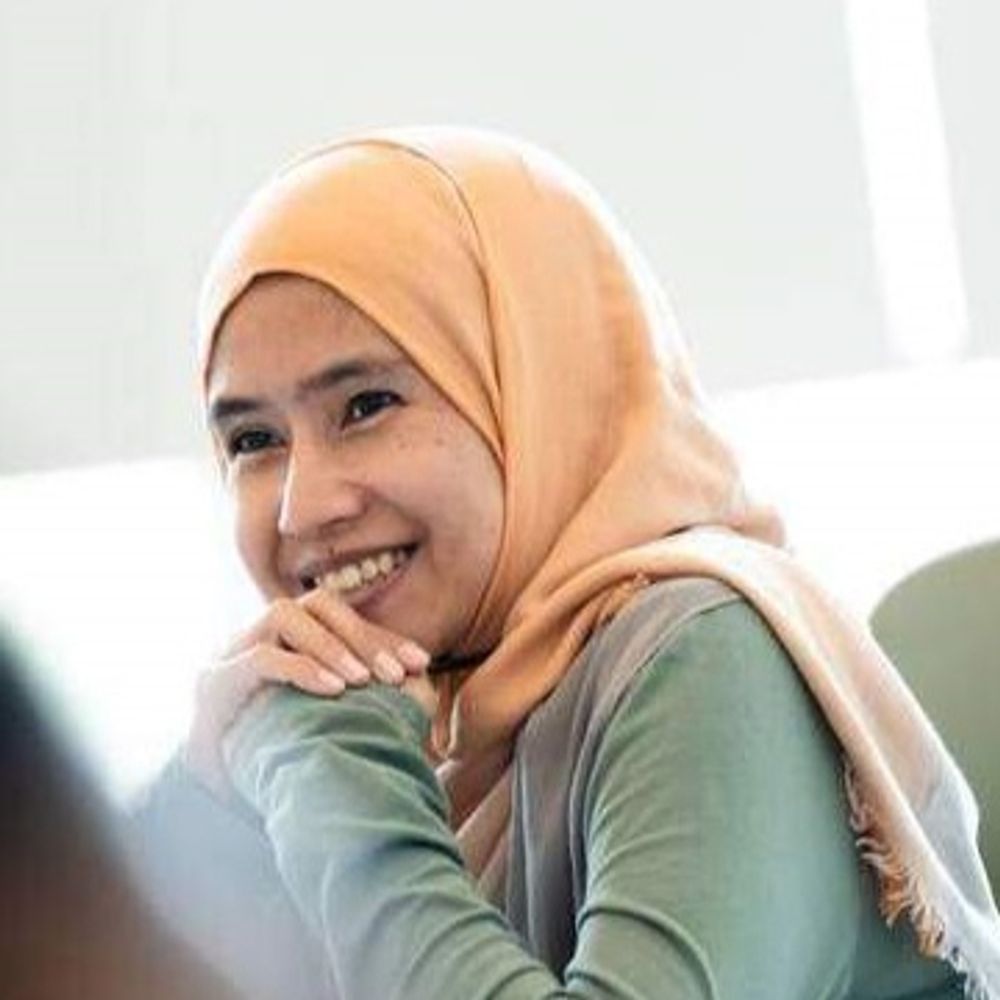 Alia Azmi